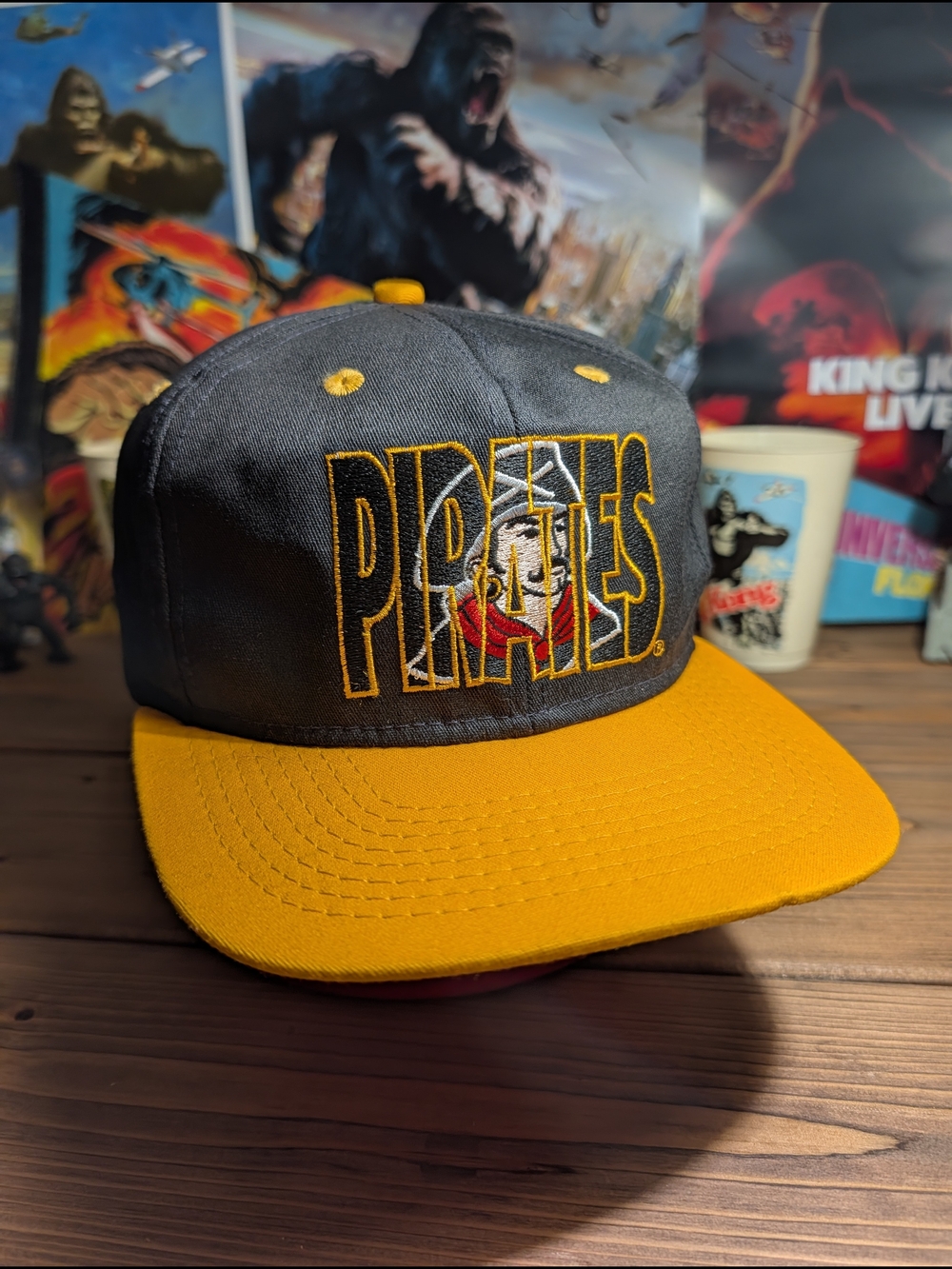 Vintage New Era Pittsburgh Pirates Hat w/ Rare Logo